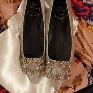 Roger Vivier crystal flats